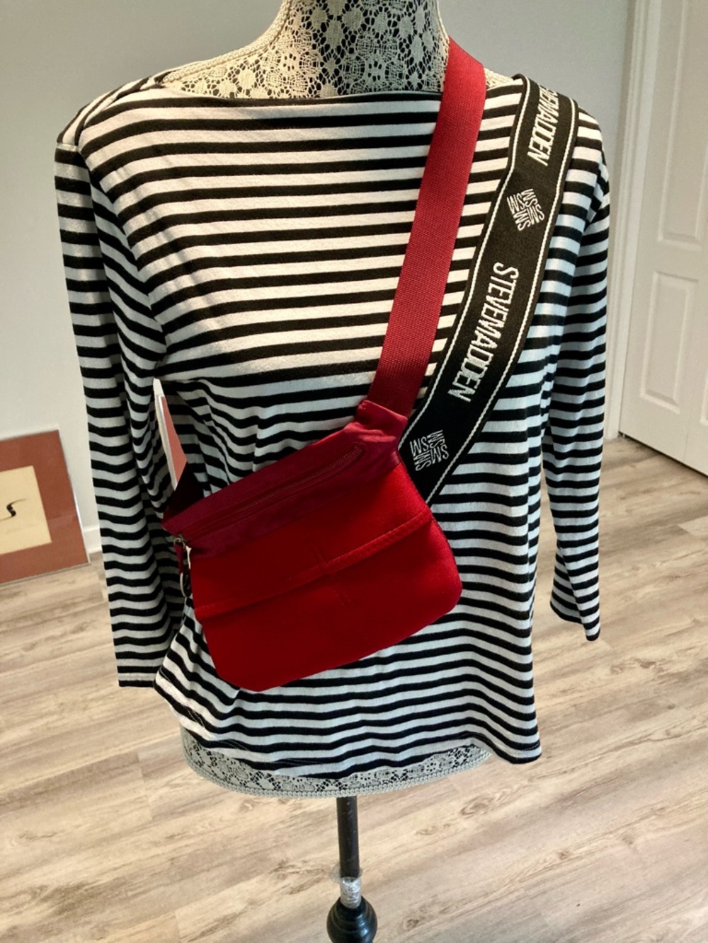 MNG Stripped Black & White 3/4 Sleeve Tee